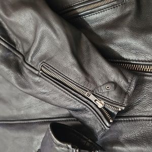 Xpert, women's leather motorcycle jacket, black.